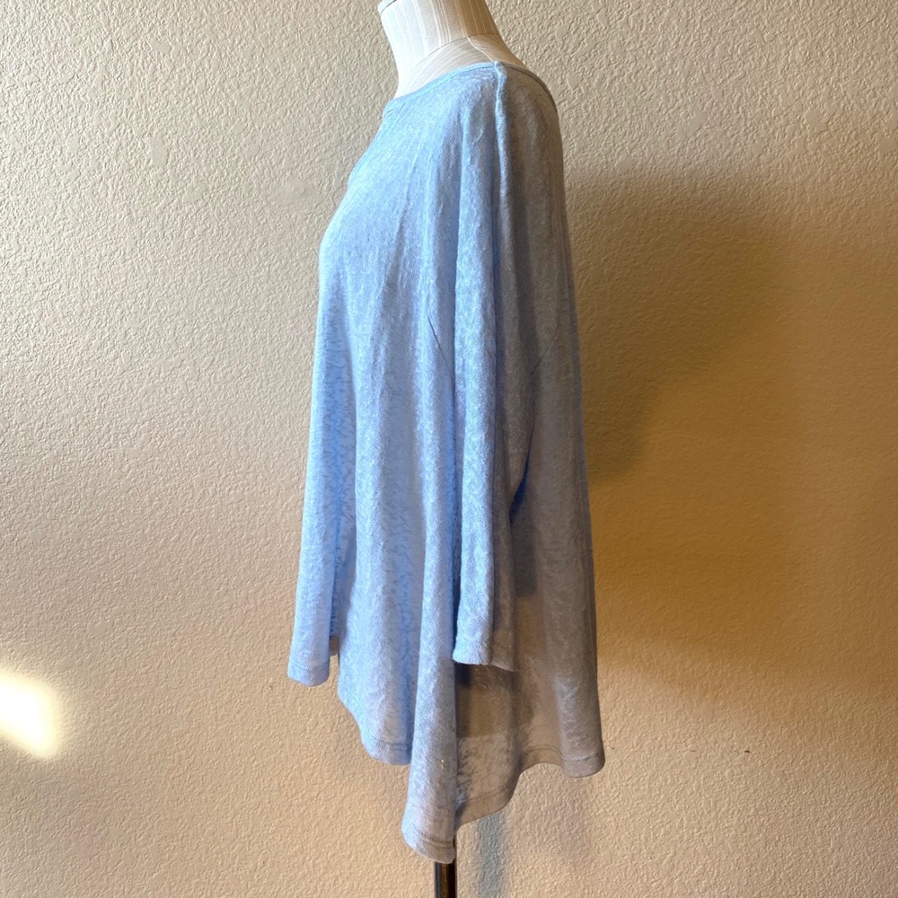 NWT Veronica M light blue keyhole asymmetrical top - Picture 2 of 7